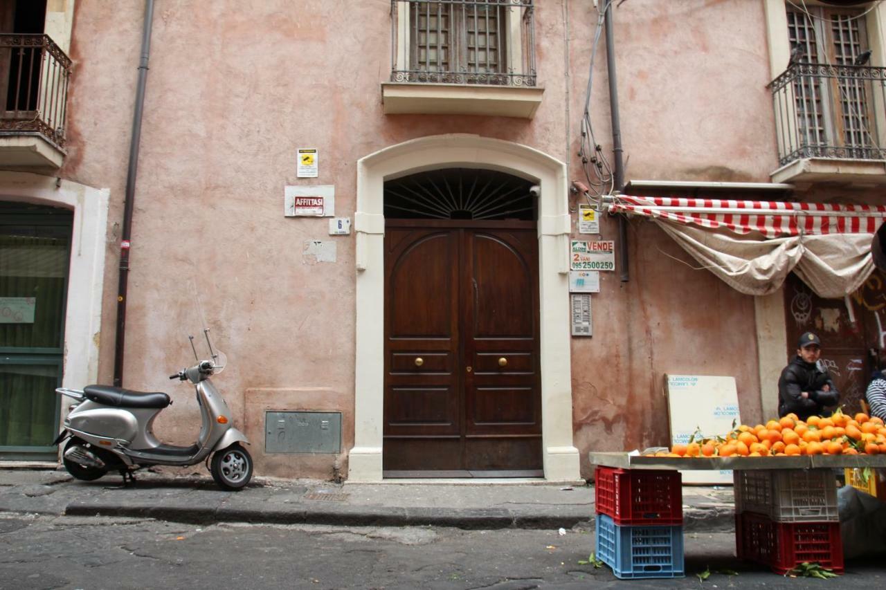 Monolocale Il Tindaro Apartment Catania Exterior foto